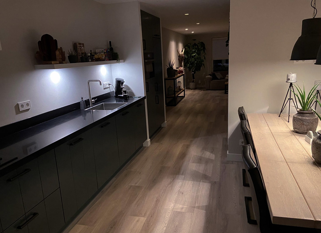 Vloer en raamdecoratie voor familie Gijzen