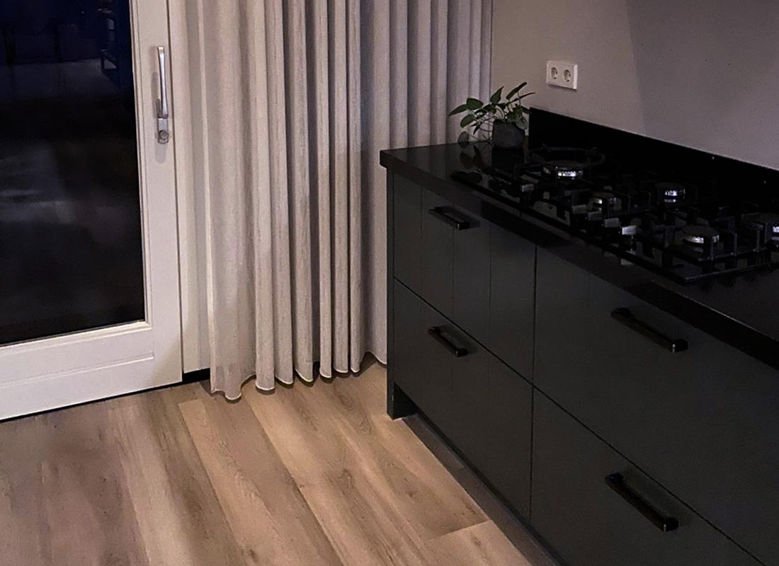 Vloer en raamdecoratie voor familie Gijzen