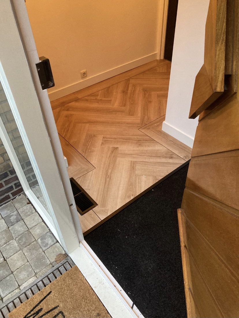 Vloer en tapijt en Raamdecoratie Fam Meerman