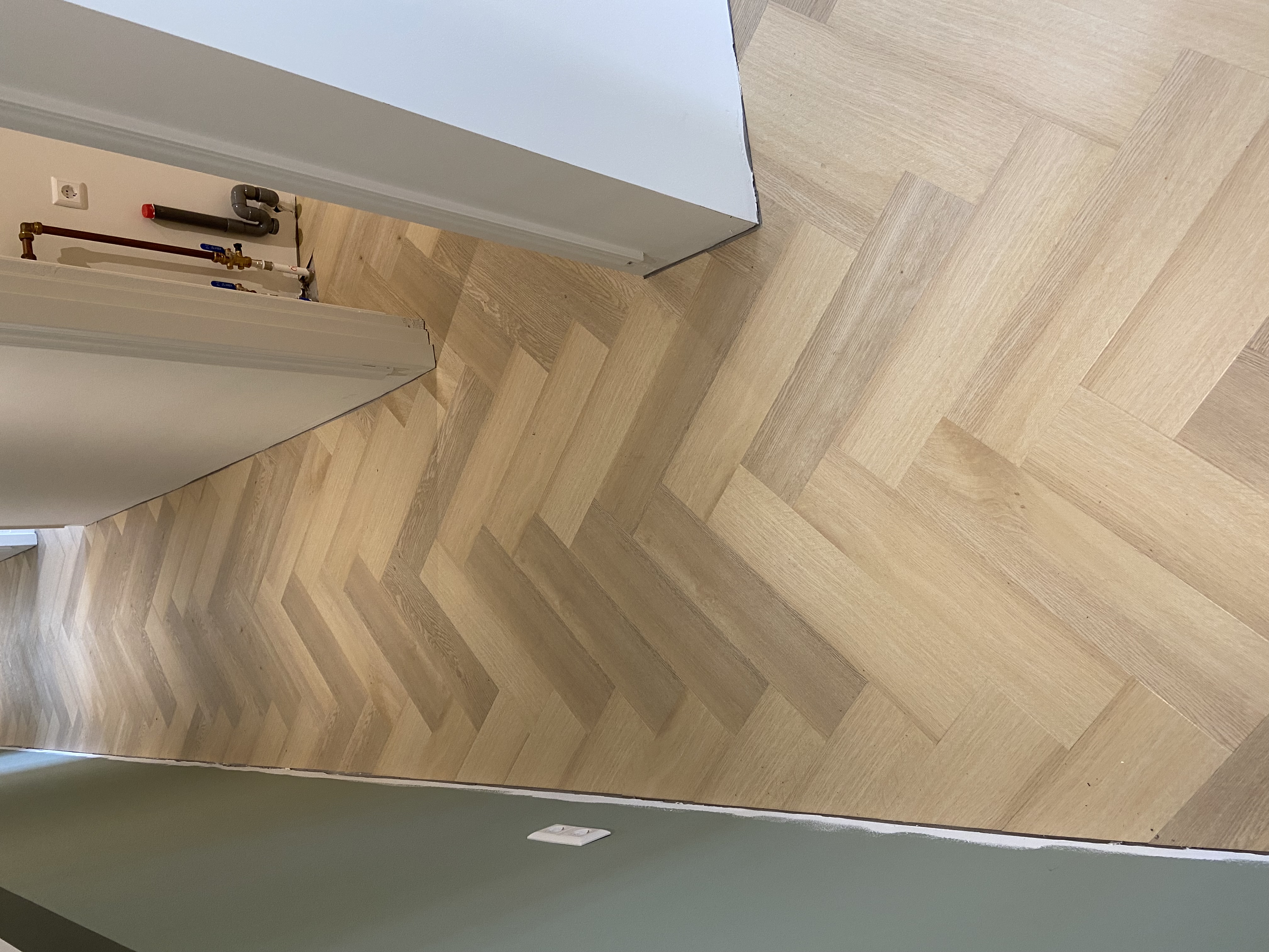 Therdex visgraat vloer in Montfoort