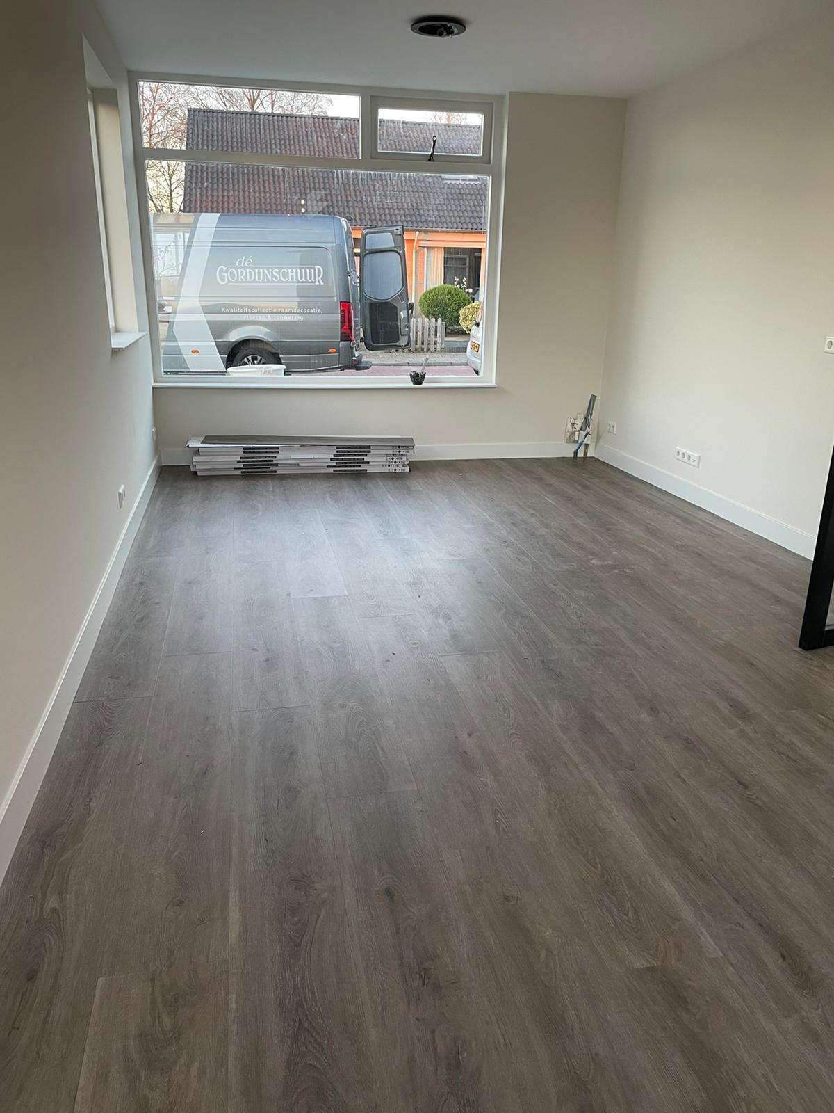 Woning en trap met pvc bekleed.