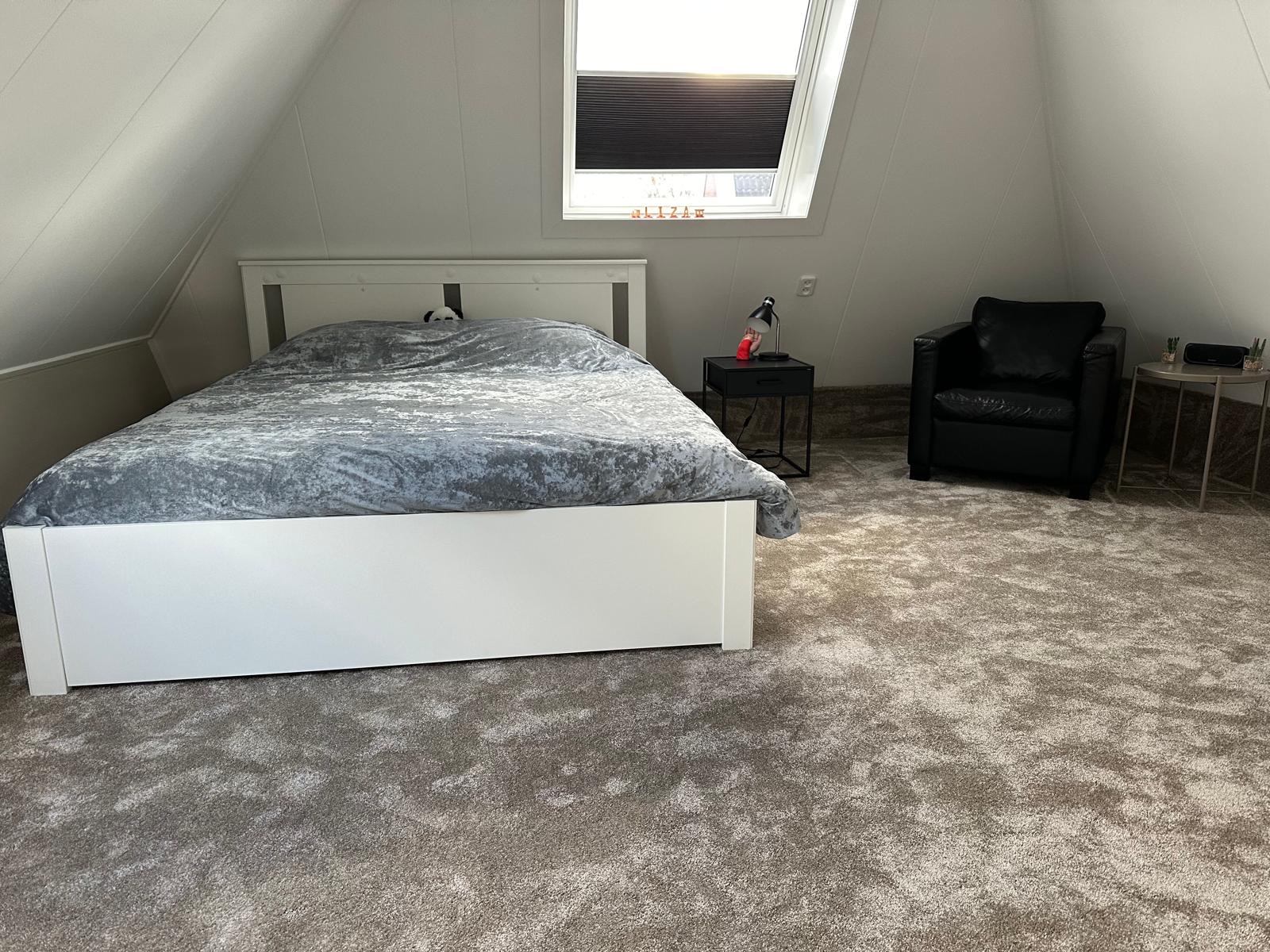 Slaapkamer met Gelasta tapijt