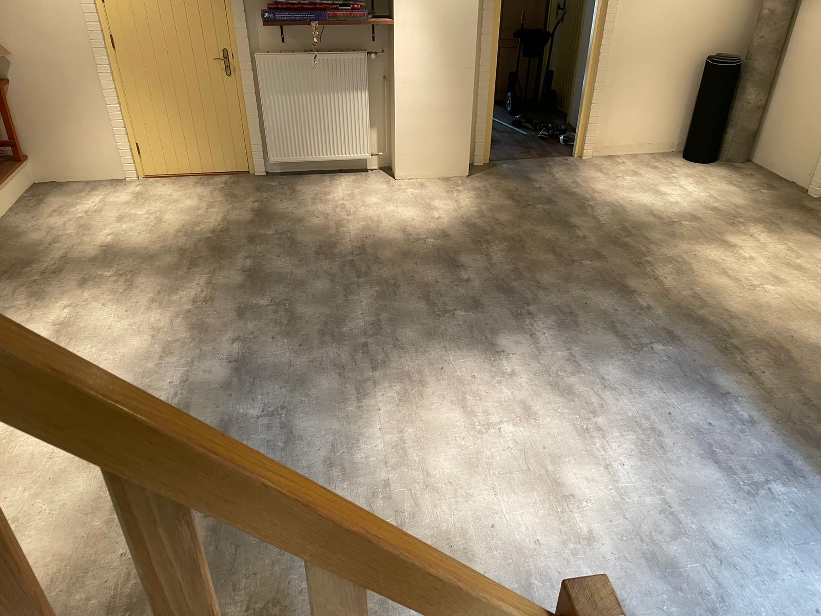 Beton vinyl in kelder