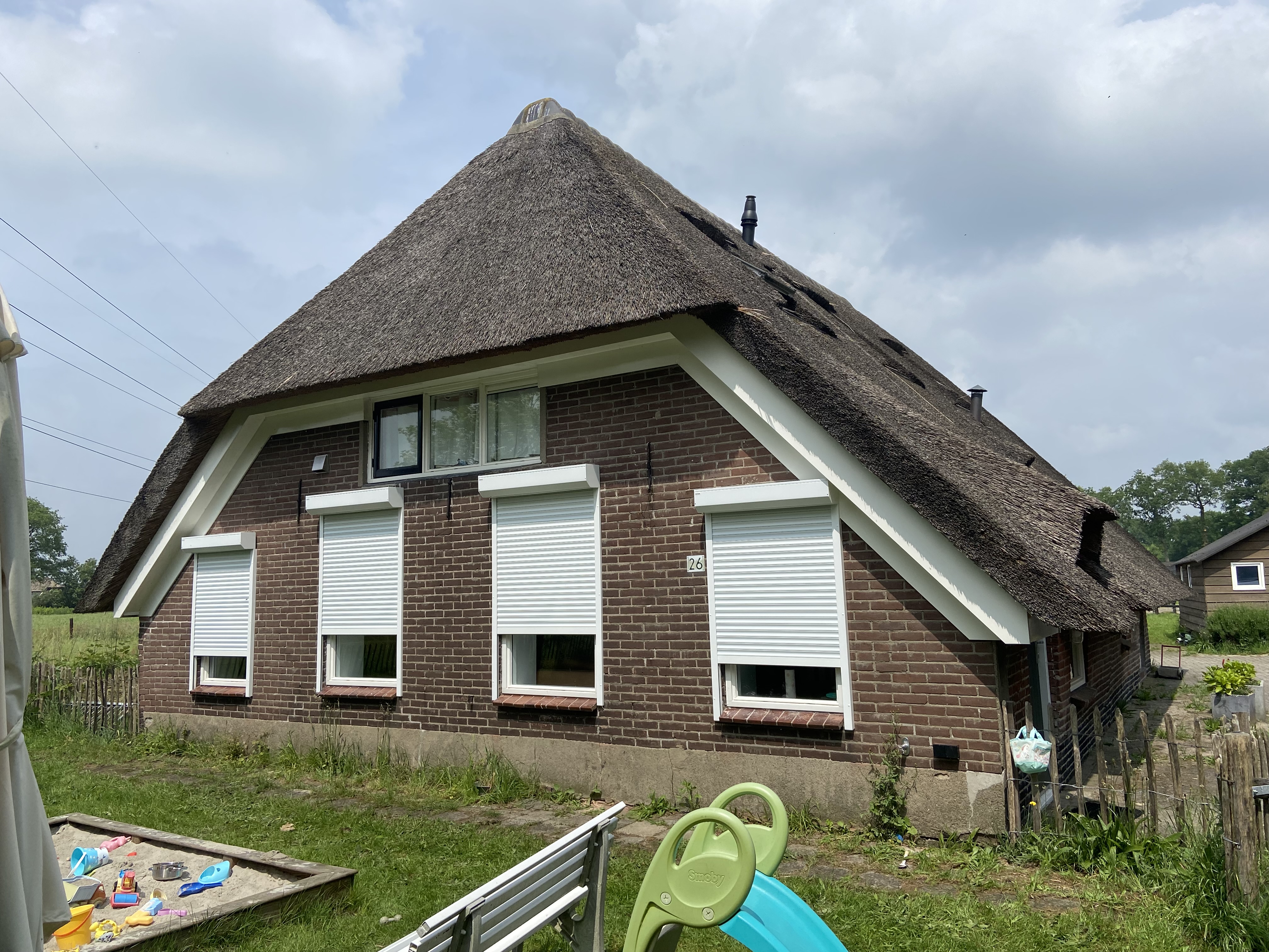 Rolluiken voor woonboerderij
