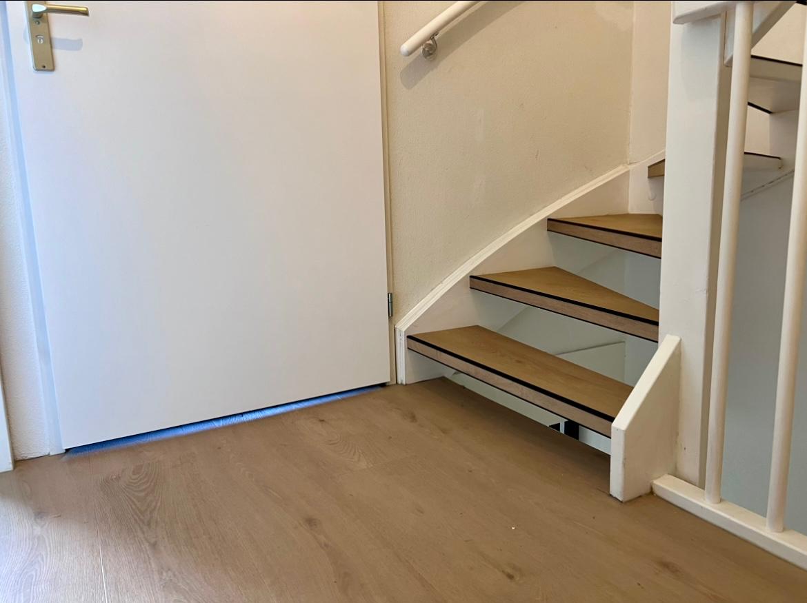 Trappen met pvc bekleed in Assen