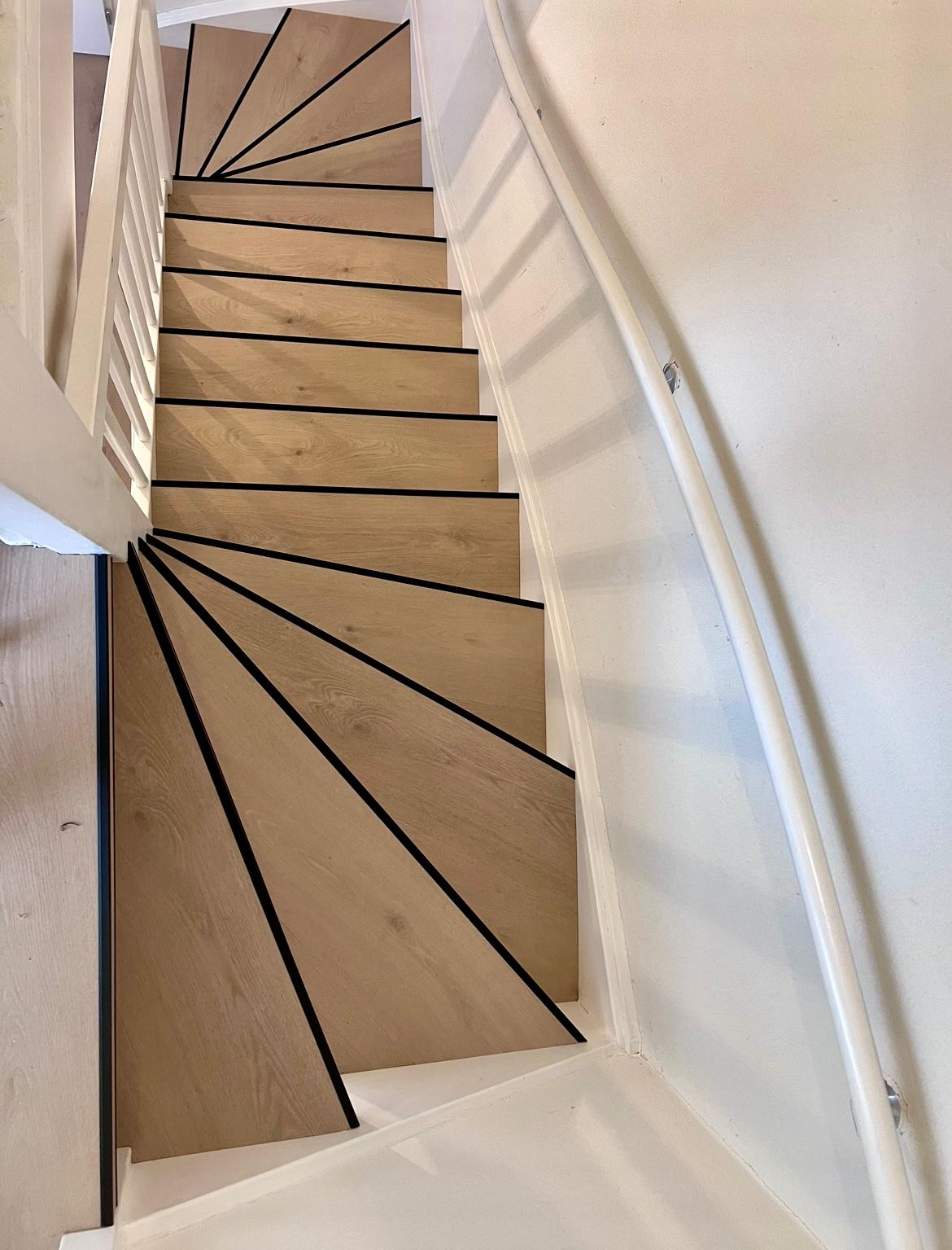 Trappen met pvc bekleed in Assen