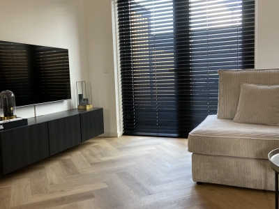 Houten Jaloezieën mevr Jevic