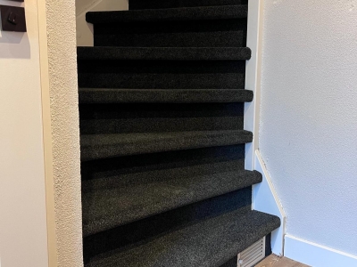 Trap met tapijt in Garderen