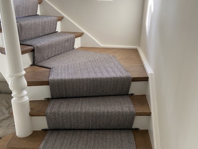 Hartley & Tissier traploper in Harderwijk